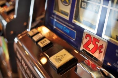 konsorsium 303 mobile sportsbook interface showing live football match bets
